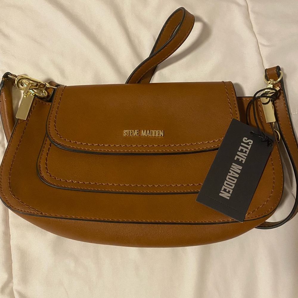 Steve Madden shoulder purse crossbody bag. Brown leather purse. New with tags